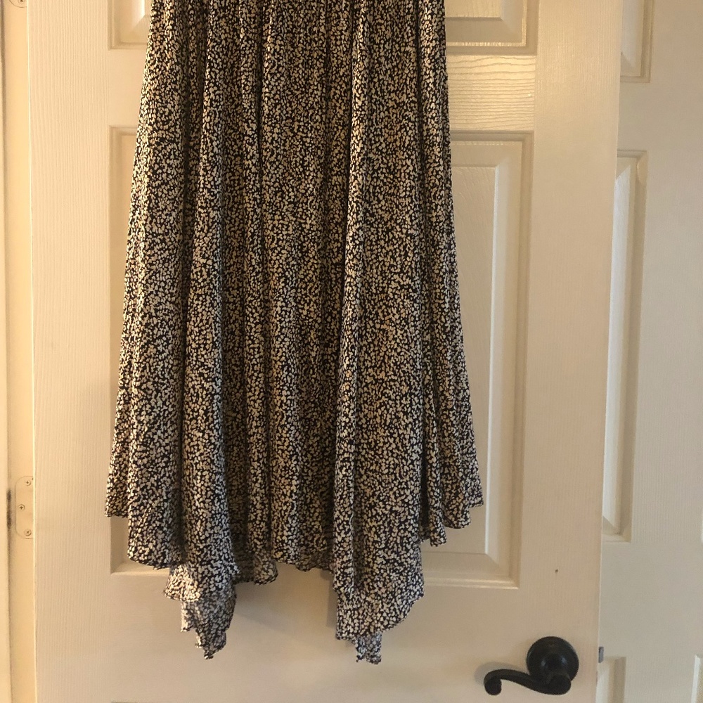 Anthropologie Skirt size Small - Picture 2 of 3
